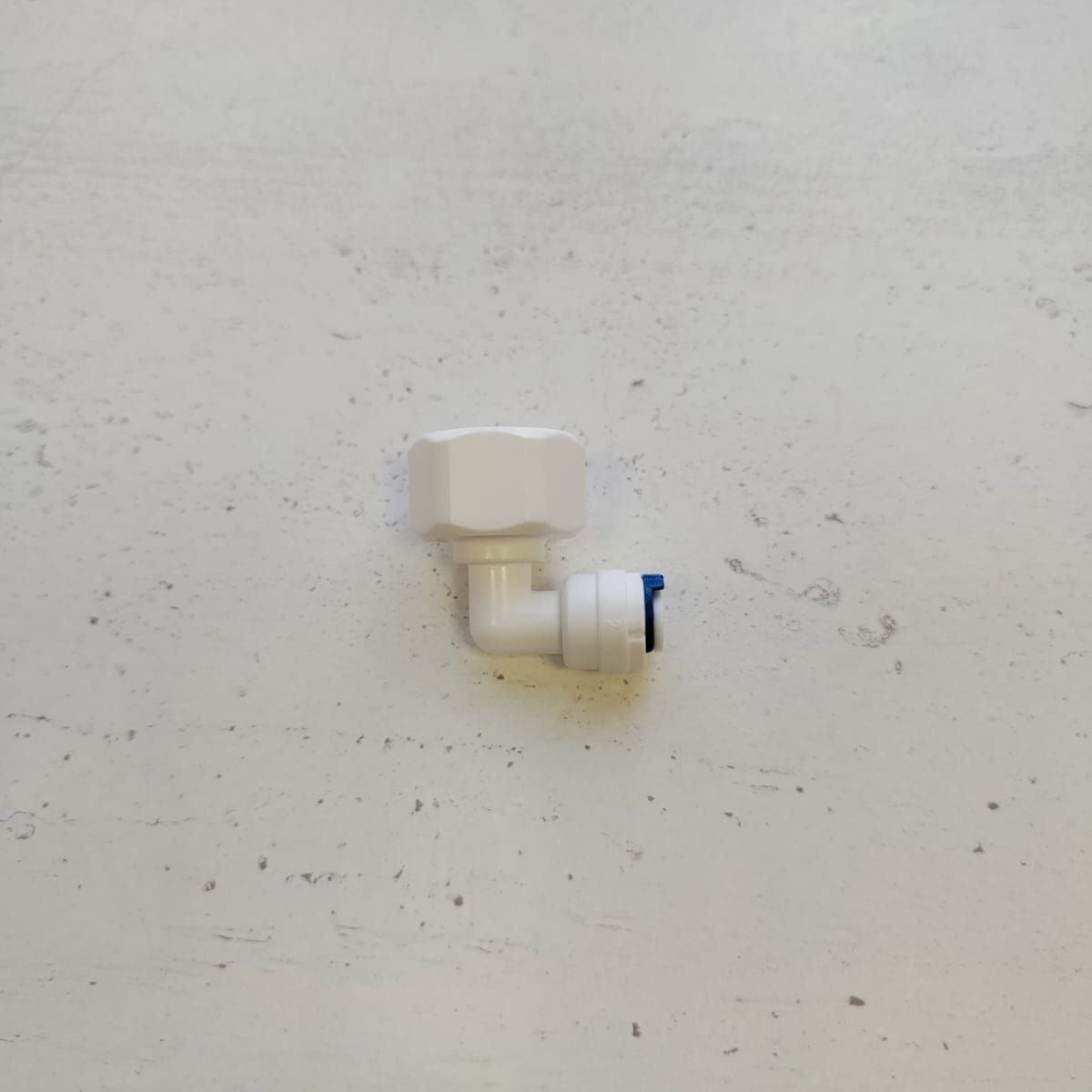 Фитинг переходник Г-образный 1/4" трубка - 1/2" внутренняя резьба (фитинги съемные для осмоса и фильтра) картинка №2